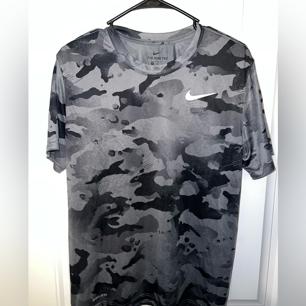 Nike Dri-Fit Camo Tee